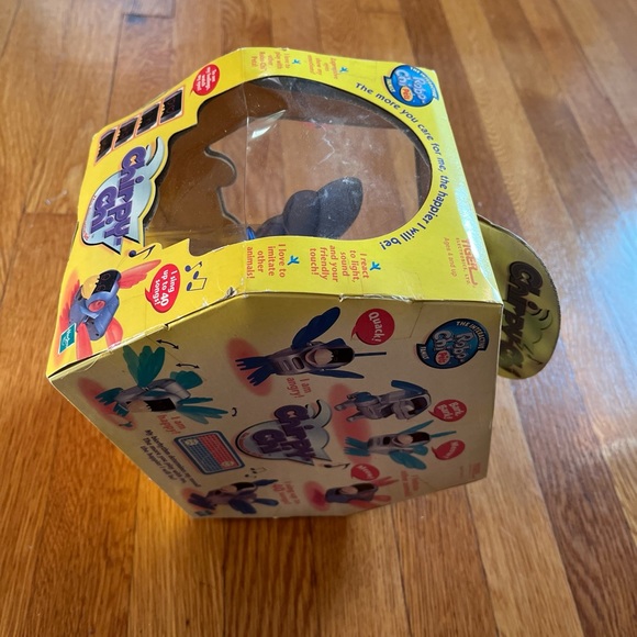 New 2001 Chirpy-Chi Interactive Pet Bird Sega Hasbro Tiger Electronics Not Test - Picture 13 of 13